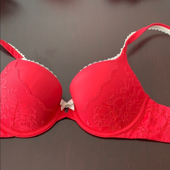 NWT Victoria’s Secret Padded Perfect Coverage Bra - Picture 4 of 4
